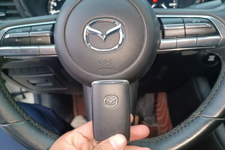 Used Mazda Mazda 3 Axela 2021 2.0L Automatic Zhiya Edition