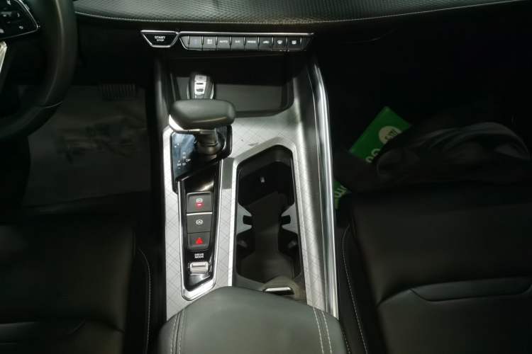 Used Geely Auto Preface 2021 2.0TD Luxury Version Gear Lever