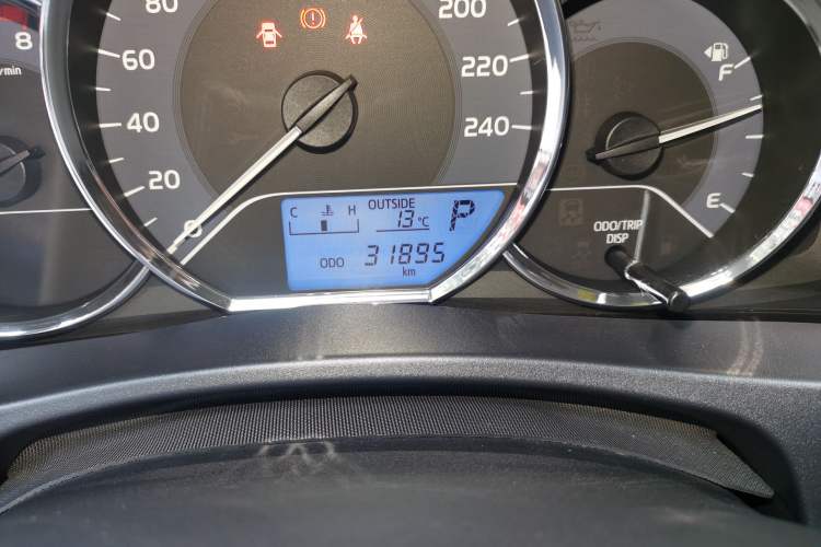 Used Toyota Levin 2017 Revised Version 185T CVT New Sharp Edition China V Standard