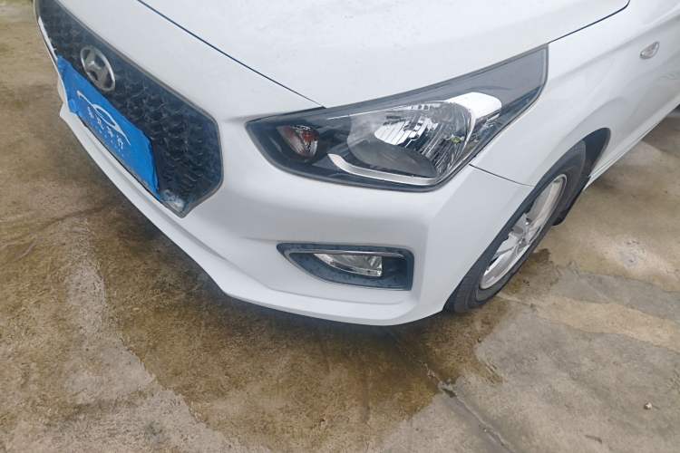 Used Hyundai Verna (older generation) 2017 1.4L Manual Huancai Edition China V Standard Left Front Headlight