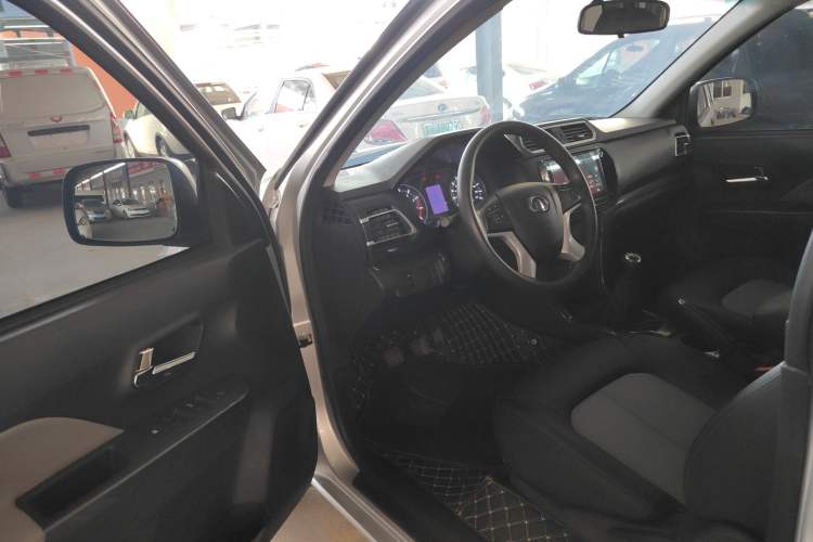 Used Great Wall Wingle 5 2023 "Dry Meal" Version 1.5T Gasoline Two-Wheel-Drive Advanced Large Double