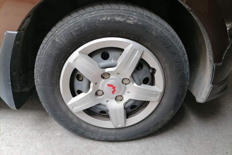 Used Wuling Hongguang 2015 1.5L S Basic Version China V Standard