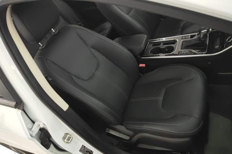 Used Chery Arrizo 5 2019 Revised PRO 1.5L CVT Youth Edition China VI Standard