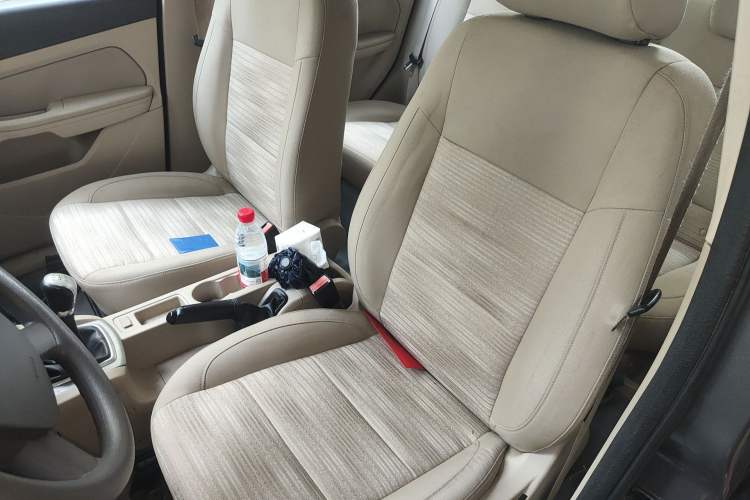 Used Ford Focus 2013 Sedan Classic 1.8L Manual Base Model