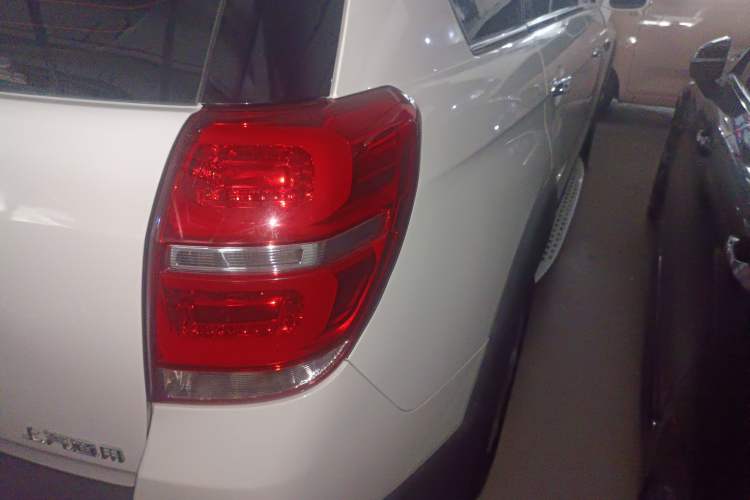 Used Chevrolet Captiva 2017 2.4L Two-Wheel Drive Luxury Edition 7 Seats