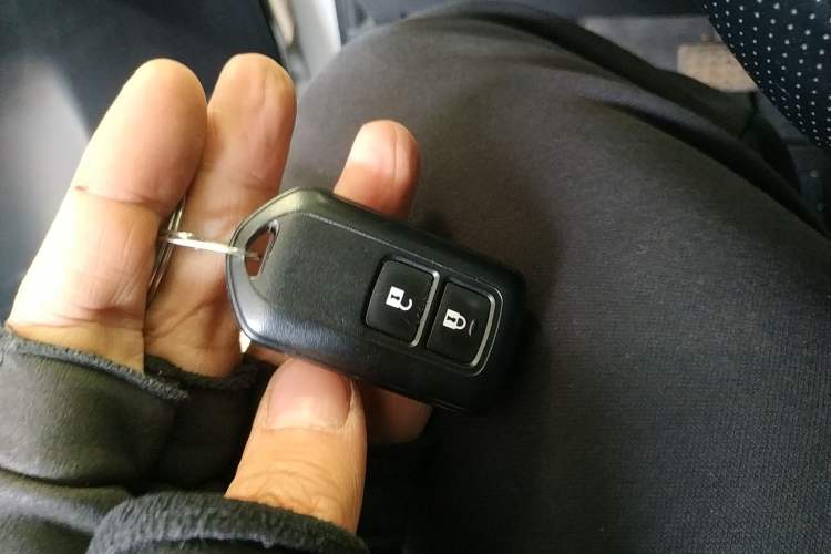 Used Toyota YARiS L Zhi Xuan 2021 X-Trail 1.5L CVT Leading Edition