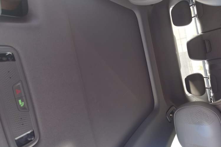 Used Lynk & Co 07 2024 EM-P 126 Long-Range Ultra
