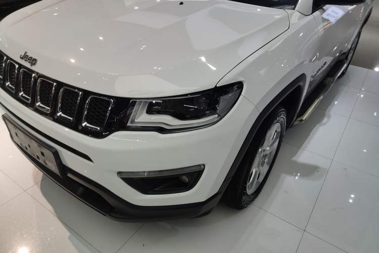 Used Jeep Compass 2019 220T Automatic Family Enjoyment Four-Wheel Drive Edition