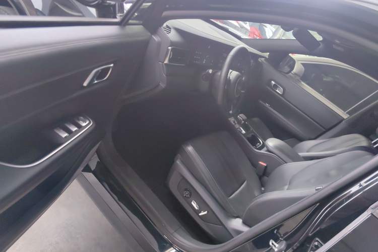 Used Li Auto ONE 2020 Extended-Range 6-Seater Version

