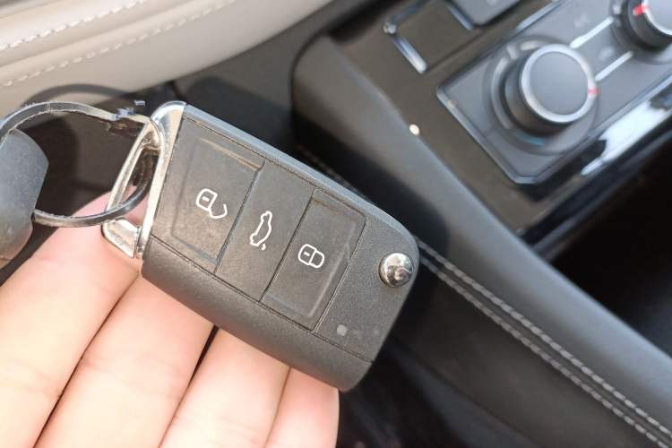 Used Jetta VS5 2024 280TSI Manual Pioneer Edition