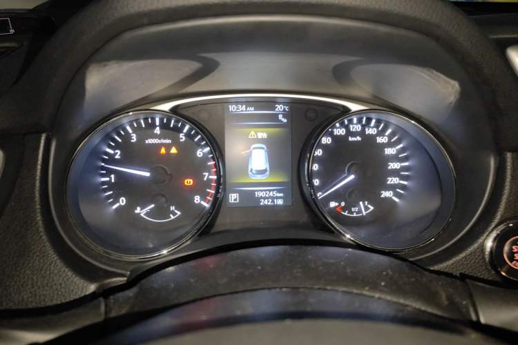 Used Nissan X-Trail 2014 2.5L CVT Luxury Edition 4WD
