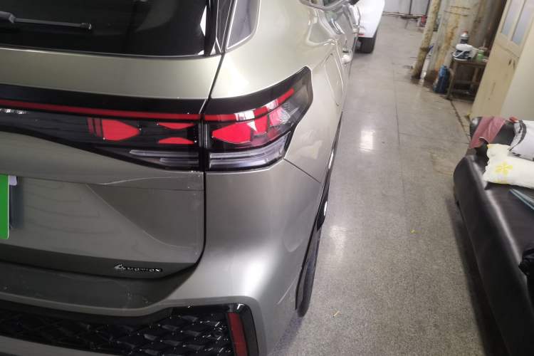 Used Volkswagen Tayron 2025 Tiguan L 380TSI 4Motion Luxury Easy Package
