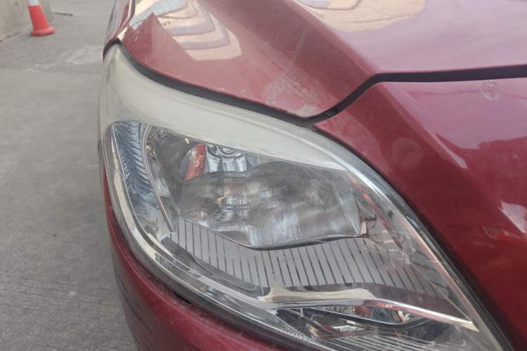 Used Changan Alsvin V3 2012 1.3L Manual Comfort Version China IV Standard
