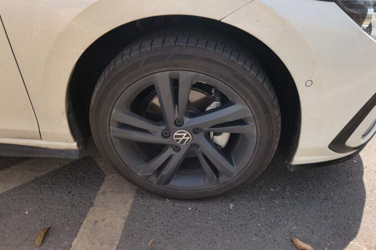 Used Volkswagen Golf 2023 280TSI DSG R-Line Lite
