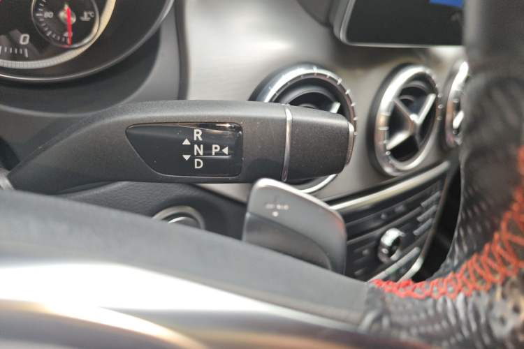 Used Mercedes-Benz CLA 2017 CLA 220 4MATIC Gear Lever