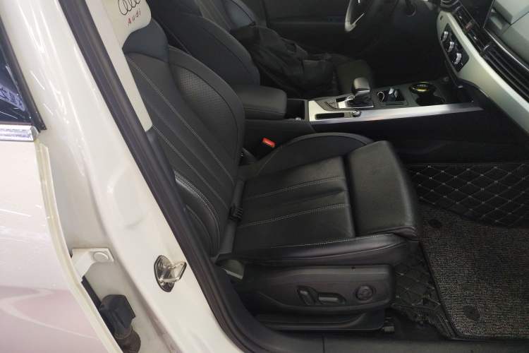 Used Audi A4L 2023 40 TFSI Fashion Dynamic Model