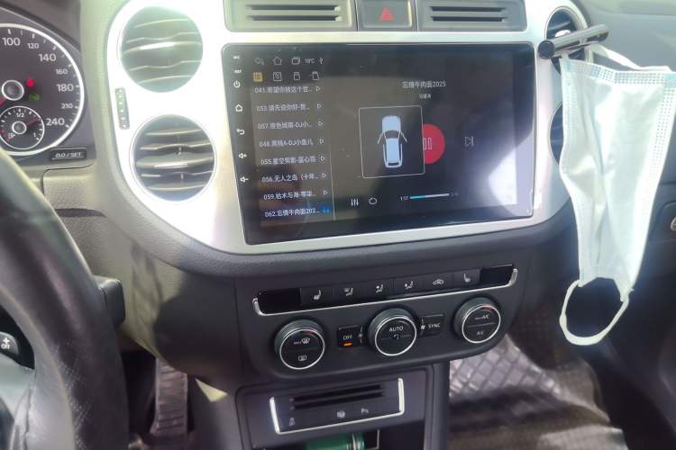 Used Volkswagen Tiguan 2013 2.0 TSI Automatic All-Wheel-Drive Flagship Edition