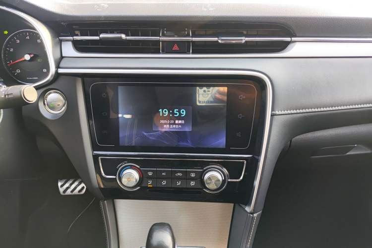 Used MG 6 2017 20T Automatic Luxury Smart Connect Version China V Standard