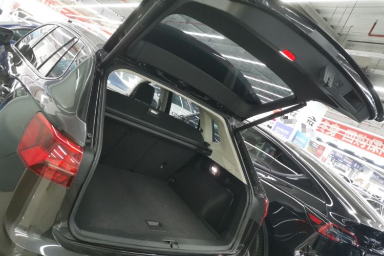 Used Volkswagen Tayron GTE Plug-in Hybrid 2020 1.4T Luxury Model Trunk