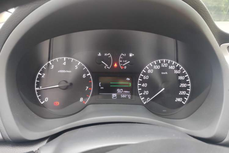 Used Nissan Sylphy 2014 1.6XV CVT Deluxe Edition Instrument Cluster