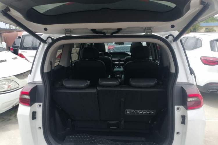 Used GAC Trumpchi M6 2023 PRO 270T DCT Luxury Edition