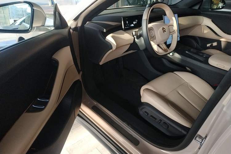 Used Nio ET5T 2023 75 kWh Touring
