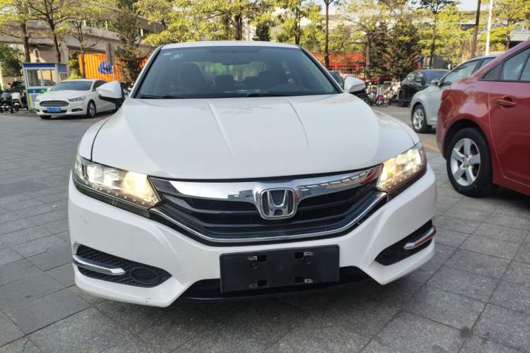 Used Honda Spirior 2015 2.0L Luxury Edition
