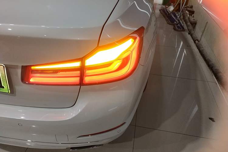 Used BMW 5 Series New Energy 2020 530Le Pioneer Edition
