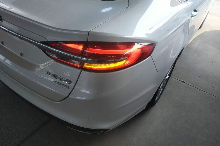 Used Ford Mondeo 2017 EcoBoost 200 Stylish Model