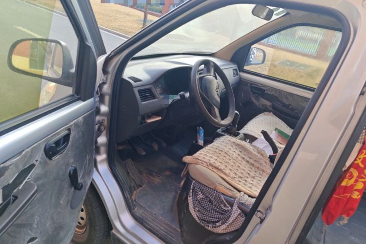 Used Wuling Rongguang 2014 1.2L S Base Model