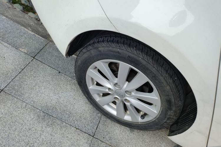 Used Kia K3 2013 1.6L Automatic GL
