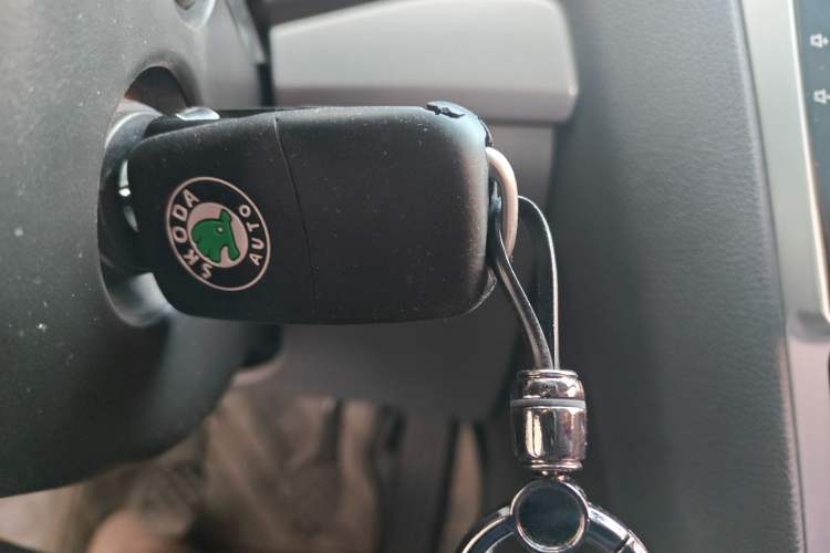 Used Skoda Octavia 2014 1.6L Manual Yijie Edition