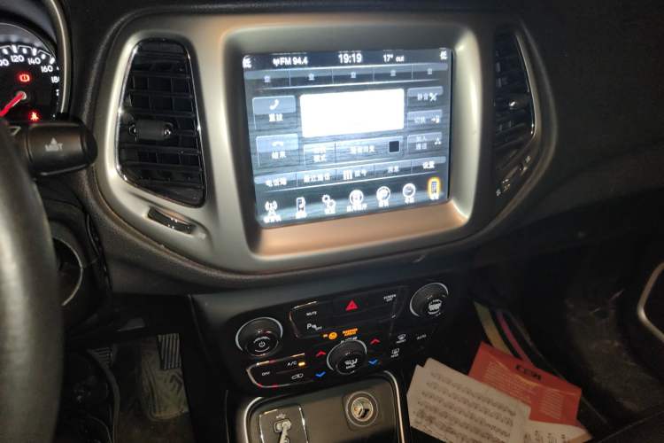 Used Jeep Compass 2017 200T Automatic Family Edition