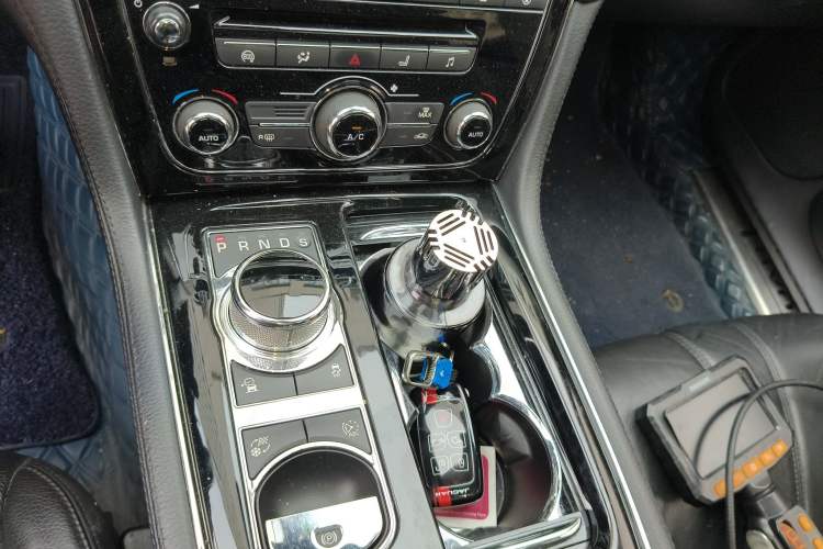 Used Jaguar XJ 2016 XJL 3.0 SC Two-Wheel-Drive Elegant Business Edition
