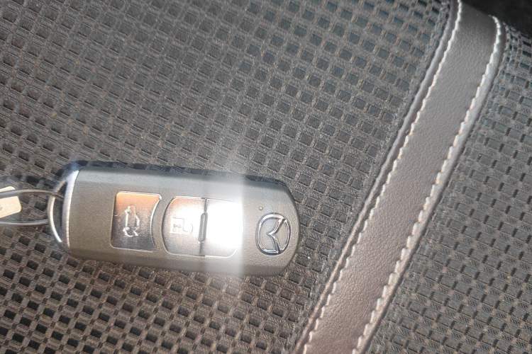 Used Mazda 3 Axela 2019 Cloud-Controlled Version Sedan 1.5L Automatic Luxury Trim China V Standard