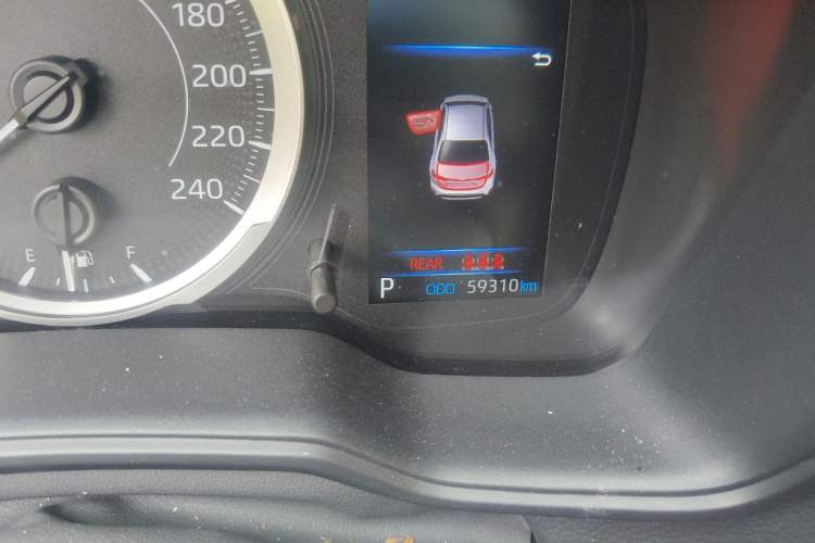 Used Toyota Levin 2021 185T CVT Luxury Edition
