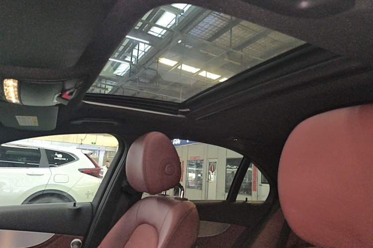 Used Mercedes-Benz C-Class 2017 Restyled C 200 Sport Edition
