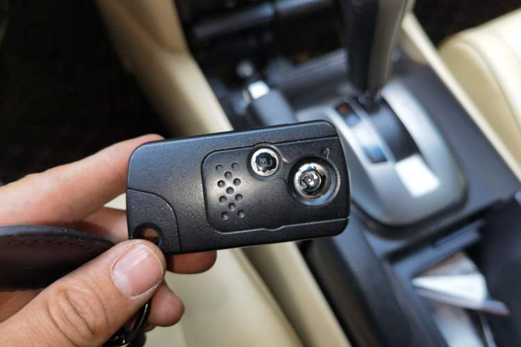 Used Honda Crosstour 2012 2.4L Prestige Edition