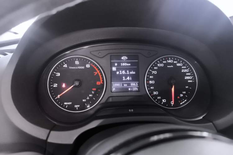 Used Audi A3 2015 Limousine 35 TFSI Millionth Anniversary Intelligent Leading Model
