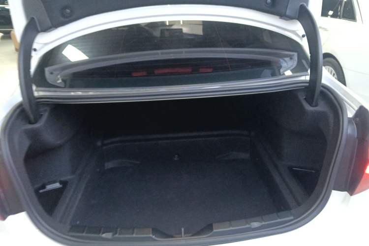 Used BMW 1 Series 2020 125i Leading Model M Sport Package