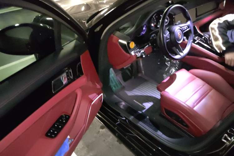 Used Porsche Panamera 2023 Facelifted Panamera 2.9T Platinum Edition
