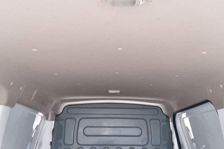 Used CHANGAN KAICHENG Ruixing M80 2021 1.6L Comfort Version 2-Seater Single-Steaming Air Conditioner China VI Standard Flat Roof Dual-Swing Doors – DAM16KR Headliner