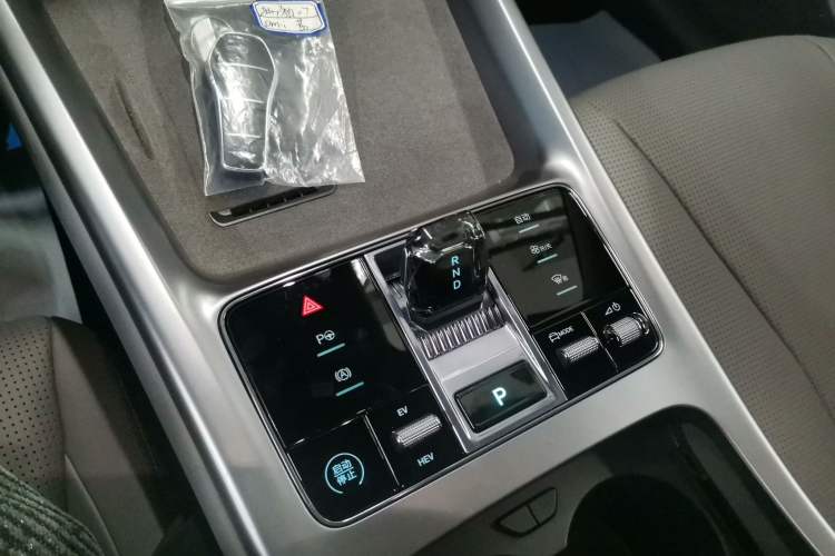 Used BYD Seal 07 DM-i 2025 DM-i 1.5L 125km Prestige Model
