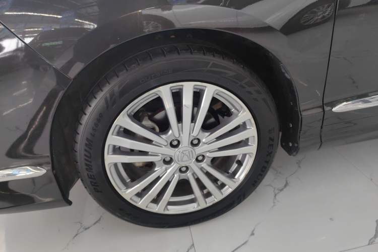 Used Honda Elysion 2016 2.4L Comfort Edition
