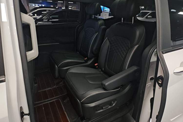 Used Hyundai Custo 2021 380TGDi Smart Love Flagship Edition TOP Premium Left Rear Seat