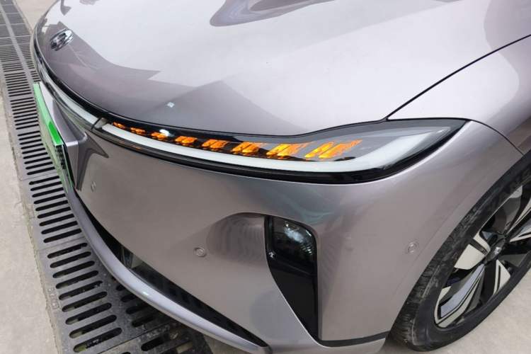 Used CHANGAN NEVO A07 2025 Blue Whale Pure Electric Version 525 Luxury Model
