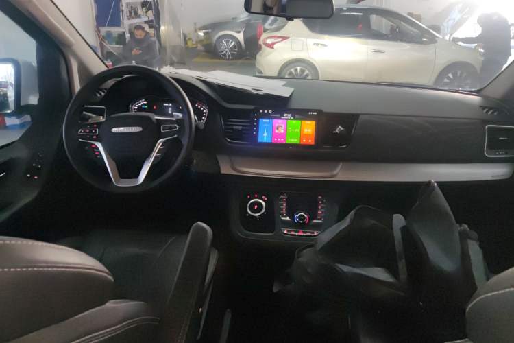 Used SAIC MAXUS G20 2023 ES 2.0T Gasoline Automatic Value Edition