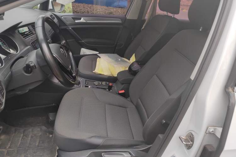 Used Volkswagen Golf 2016 230TSI Automatic Comfort Version