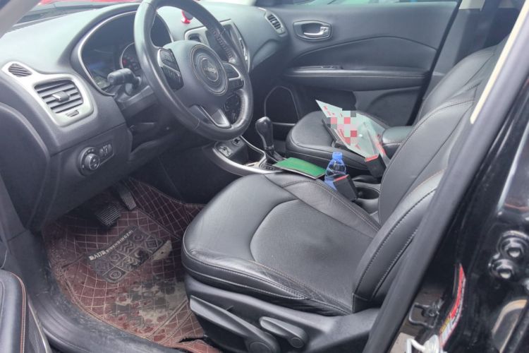 Used Jeep Compass 2017 200T Automatic Family Edition
