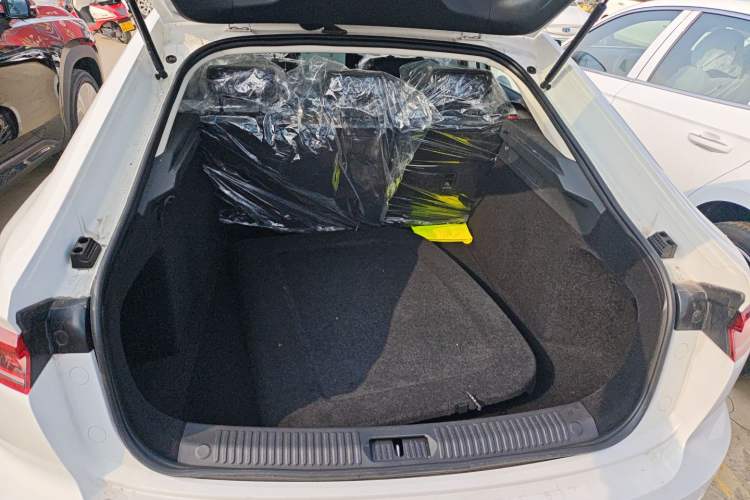 Used Bestune B70 2025 Dragon Edition 1.5T Enjoyment Model